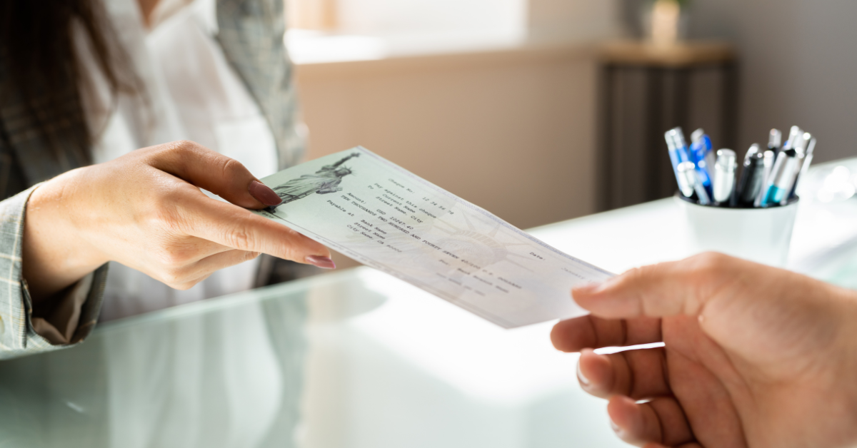 Cashier's Checks vs. Personal Checks What's the Difference?
